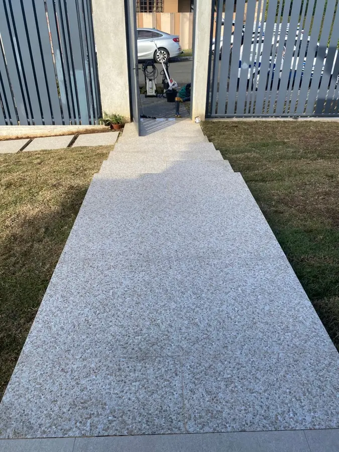 Calçadas e gradis